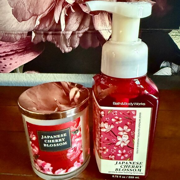 NEW 2-Pc JAPANESE CHERRY BLOSSOM BBW Single Wick Candle & Foaming Hand Soap - Picture 1 of 3